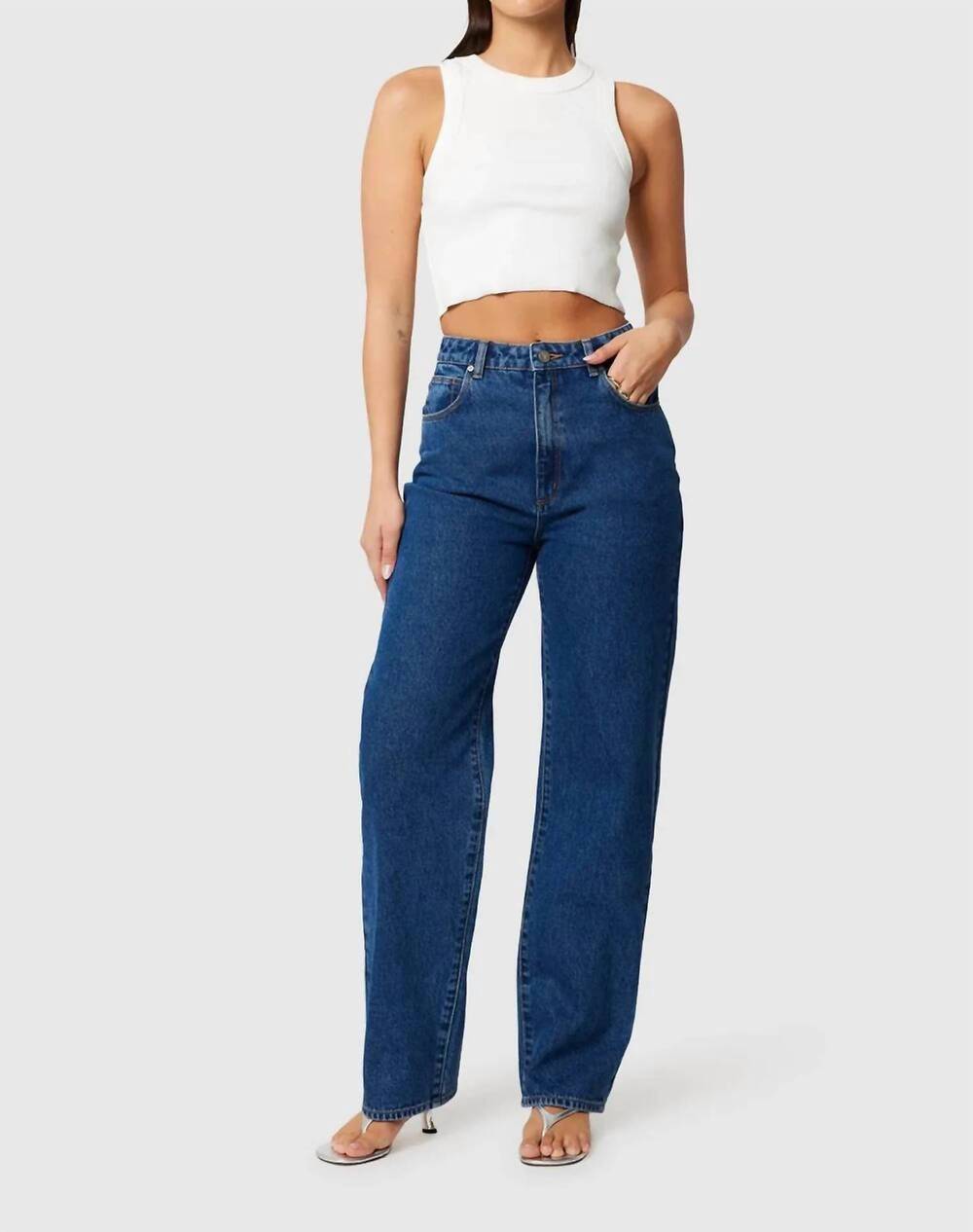 NEW ABRAND JEANS carrie straight-leg jean in bella